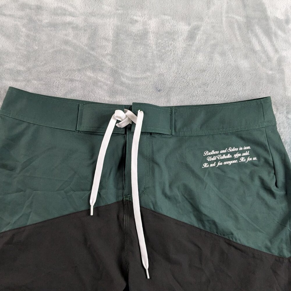 Darc Sport Wolves Board Shorts Mens 36 Green Black Lined Valhalla Stage Wolves - Picture 9 of 13